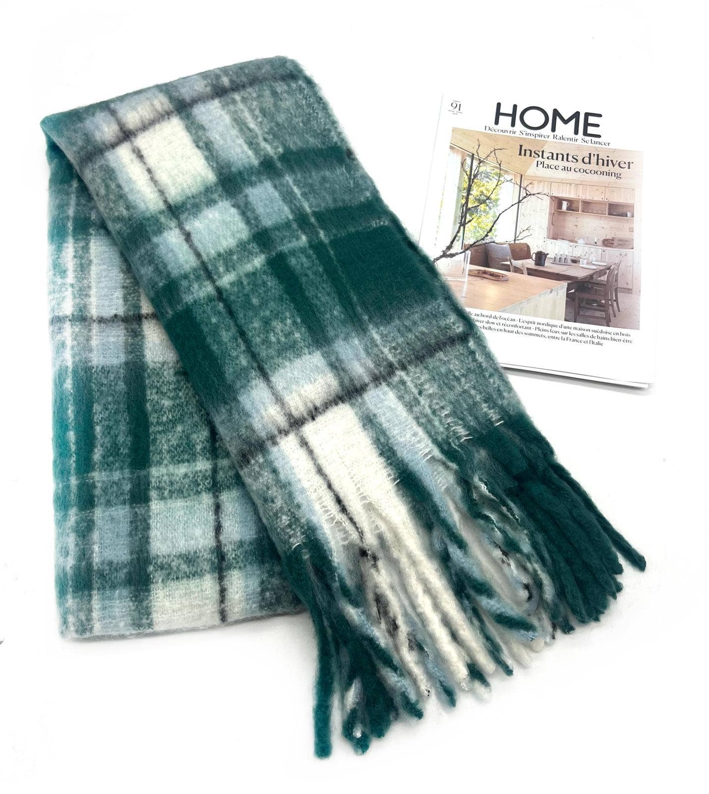 LINETA - Wholesale Scarf - Women's - HH-337 Ultra Soft Scarf with Large Fringe Check Pattern3