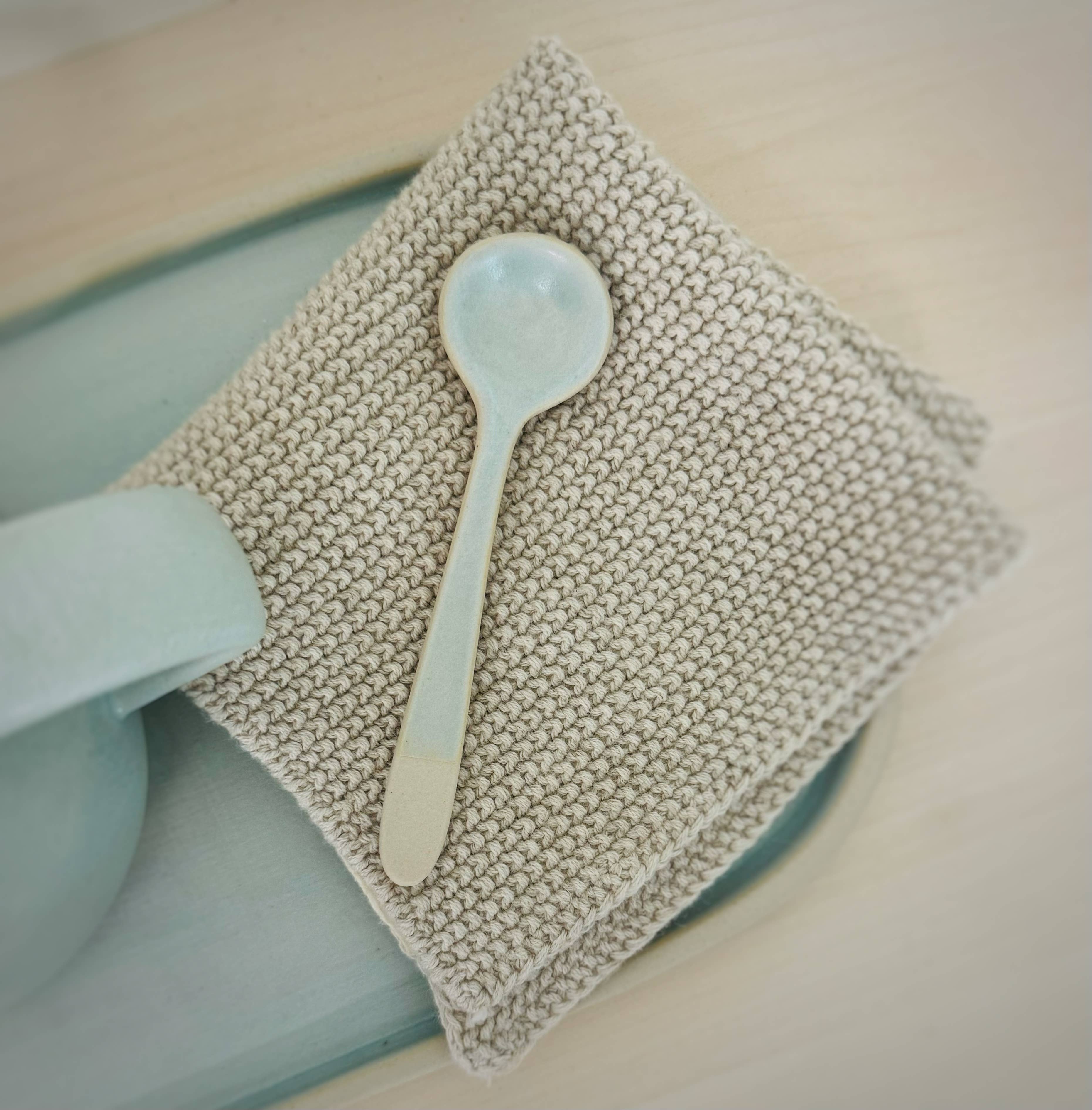 Wishbone Pottery - Wholesale Kitchen Spoon - Stoneware Clay Spoon0