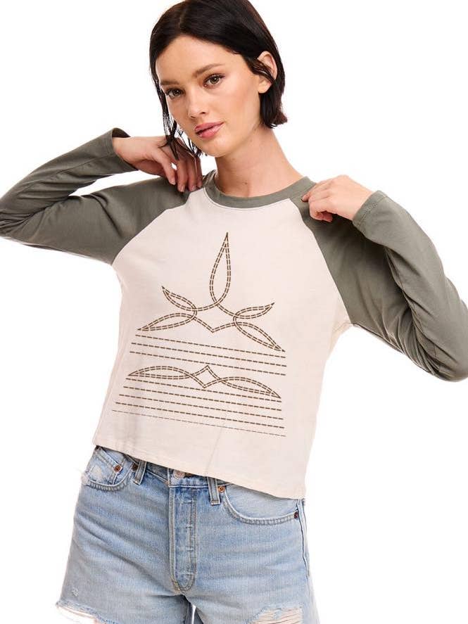 Zutter - Wholesale Screen printed t-shirt – Women′s - Cowboy Boots Toe Stitch L/S Raglan Graphic Tee0