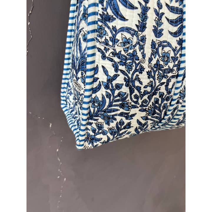 Bhawana Handicrafts - Wholesale Tote Bag - Women's - Hand printed Reversible Floral Tote Bag Handmade Quilted Bag3