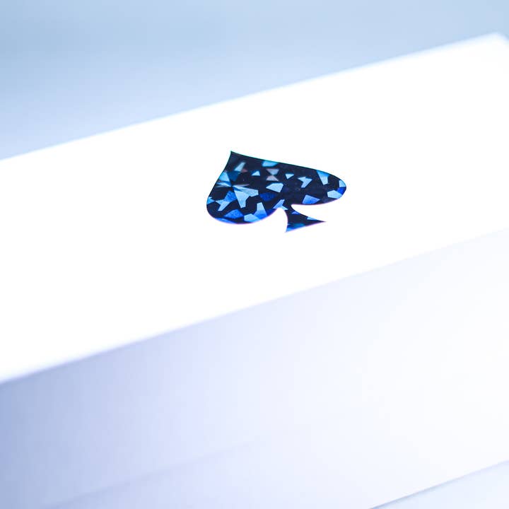 Midnight Prism Holo Folie Tegelbox för Spelkort V3 för wholesale av Card-Addiction.com