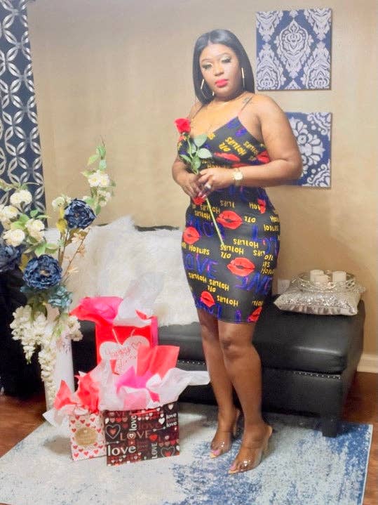 Black The "Hot Lips" Dress for wholesale on Faire2