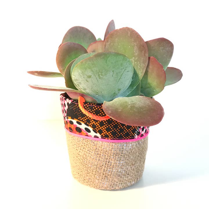 K-chik - Wholesale Plant Pot - Upcycled coffee sack planter - handmade - in Paris