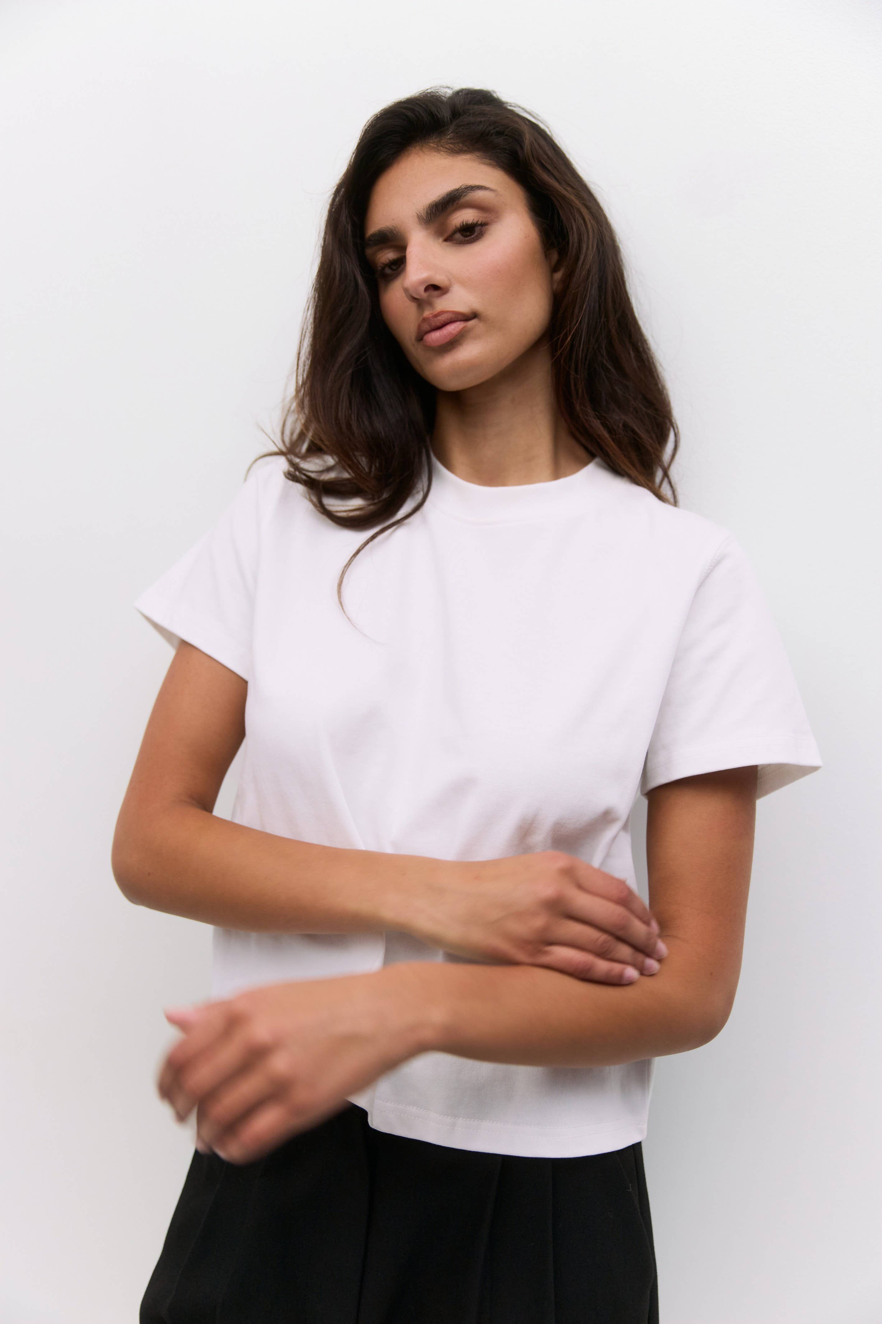 MOD REF - Wholesale T-Shirt - Women's - The Lanie Top | Women's Heavyweight Cotton T-Shirt17