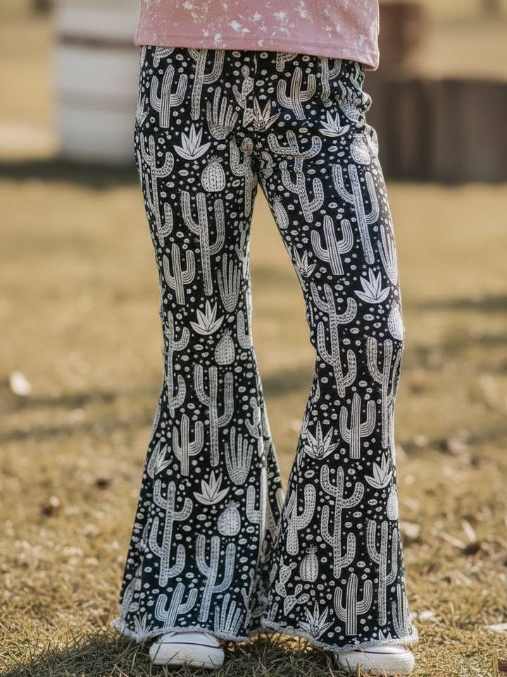 DESSERT CACTUS BLACK JEANS. PNG15113003-AMY for wholesale by Kids Charm Online