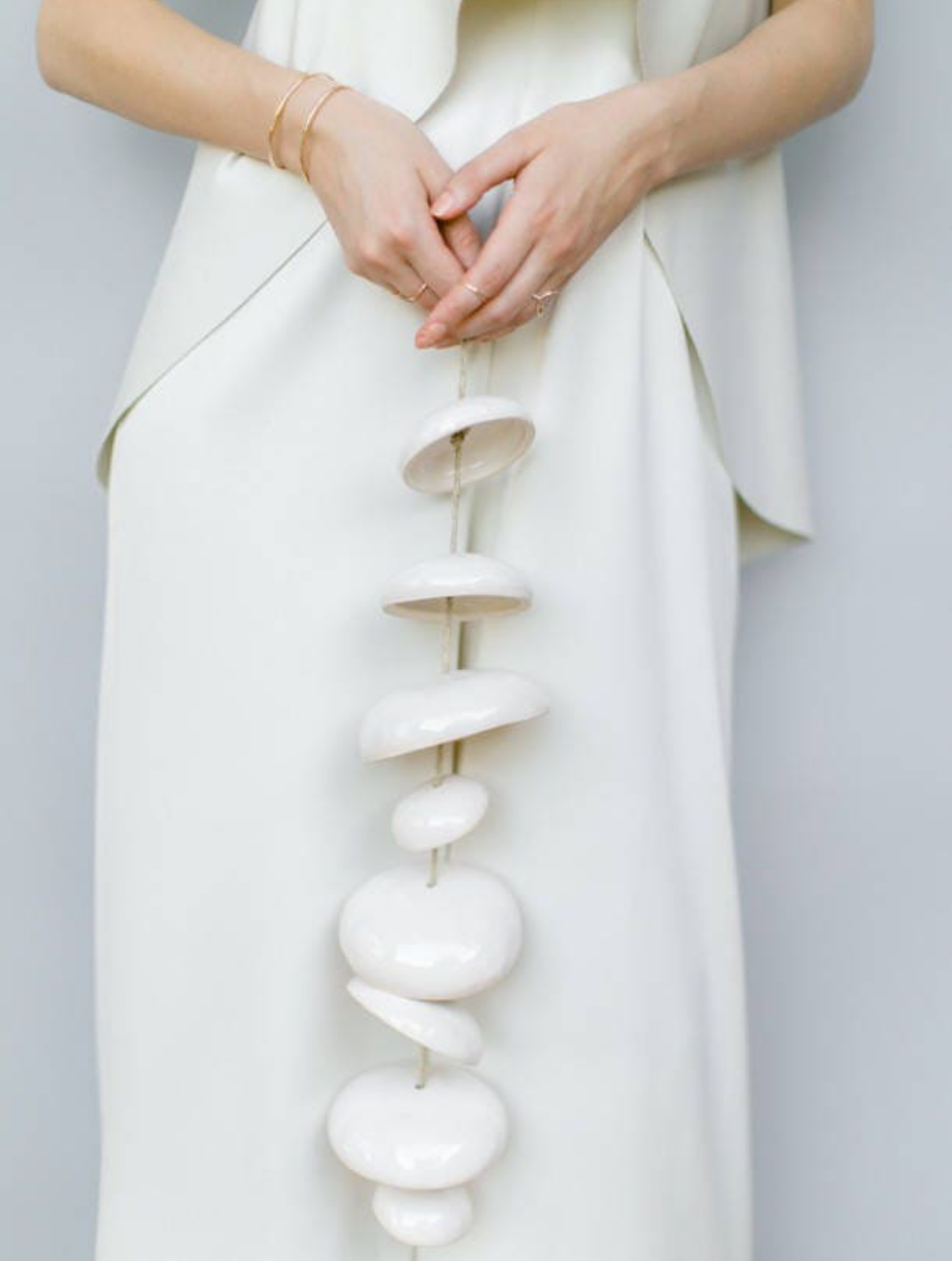 Mudpuppy Ceramic Studio - Wholesale Wind Chime - Moon Chimes Half Stack Gloss White2