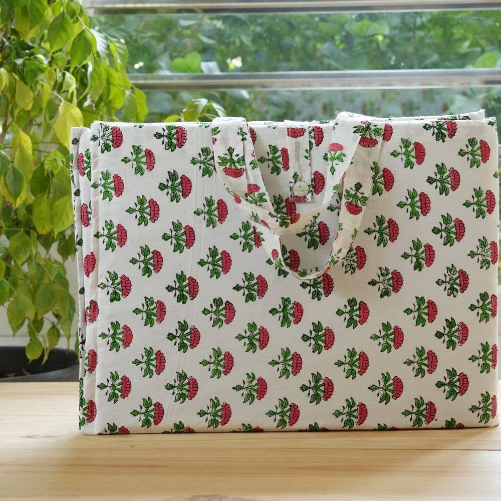 Craftpair – wholesale Travel blanket – Grey Leaf Block Printed Mini Picnic Mattress With Handles - No Tariffs1