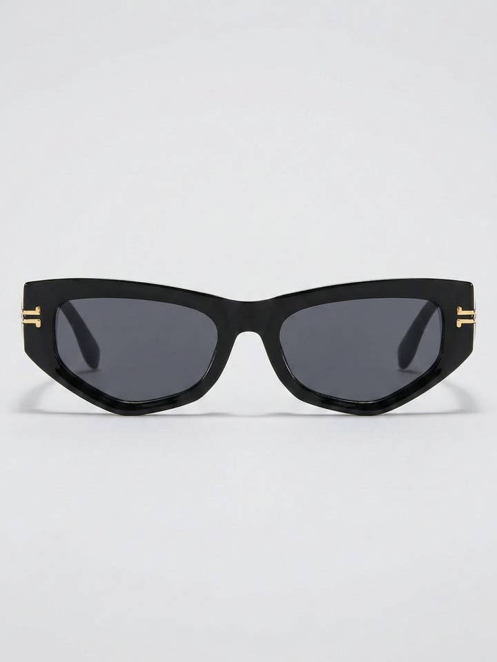 Wren for wholesale by Fifth & Ninth