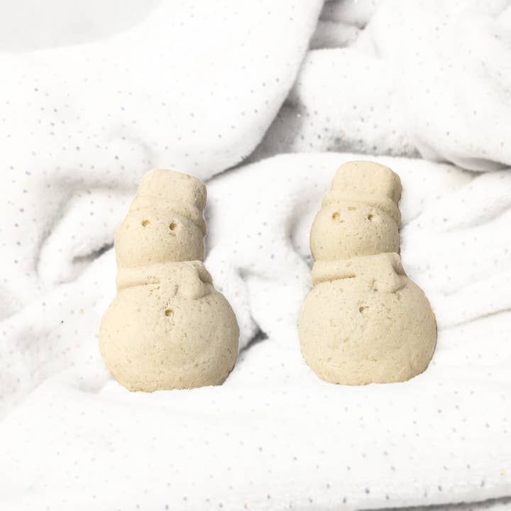 Spinster Sisters Co. / Old Salt Grooming Supply - Wholesale Bath Bomb/Fizz - Snowman Holiday Bath Bomb