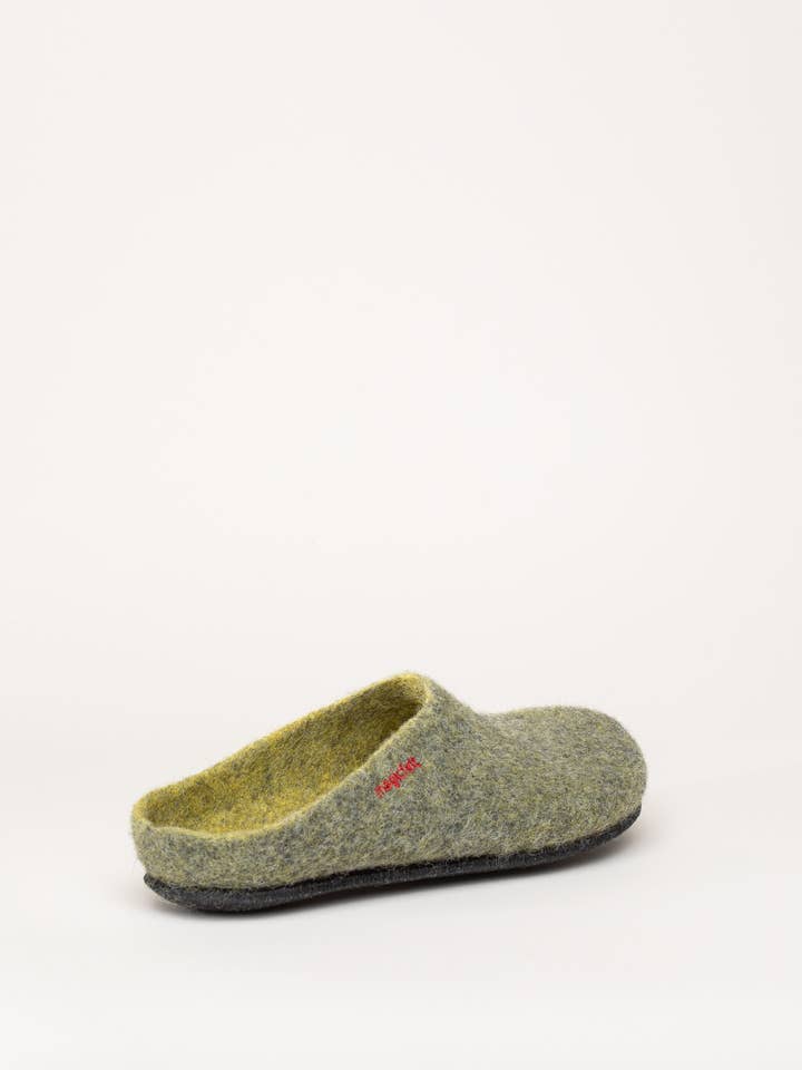 Gottstein – wholesale Slippers – Unisex – Magicfelt felt slippers AN 709