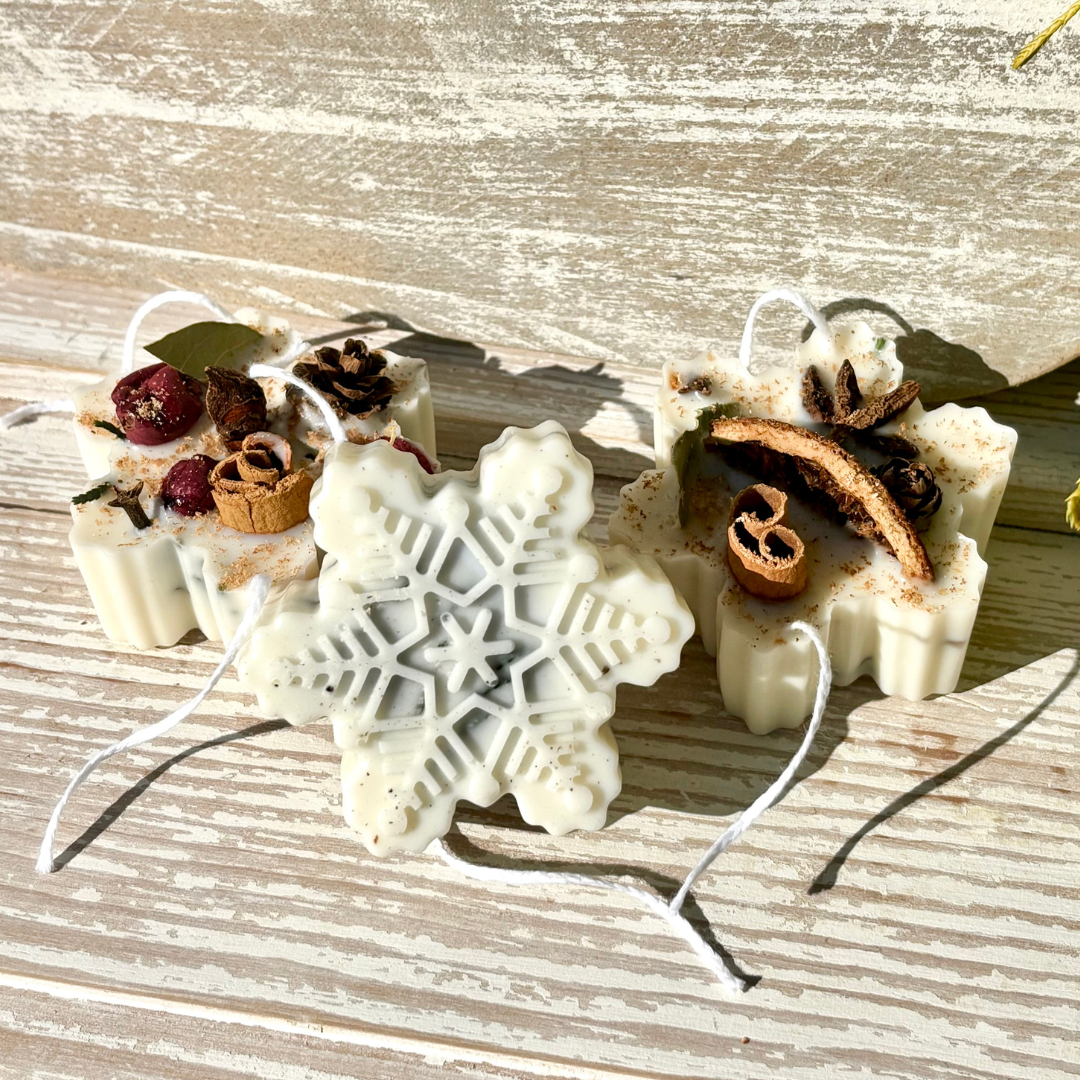 Mana Market Co. - Wholesale Lighter - Snowflake Fire Starter Scented Sachet & Wax Melt6