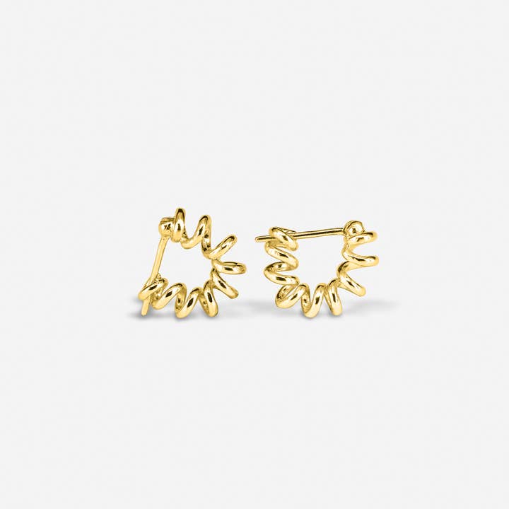 A MAR LIBRE - Wholesale Huggie Earrings - REMOLINOS DE ATLANTERRA / HUGGIE / Gold-plated2
