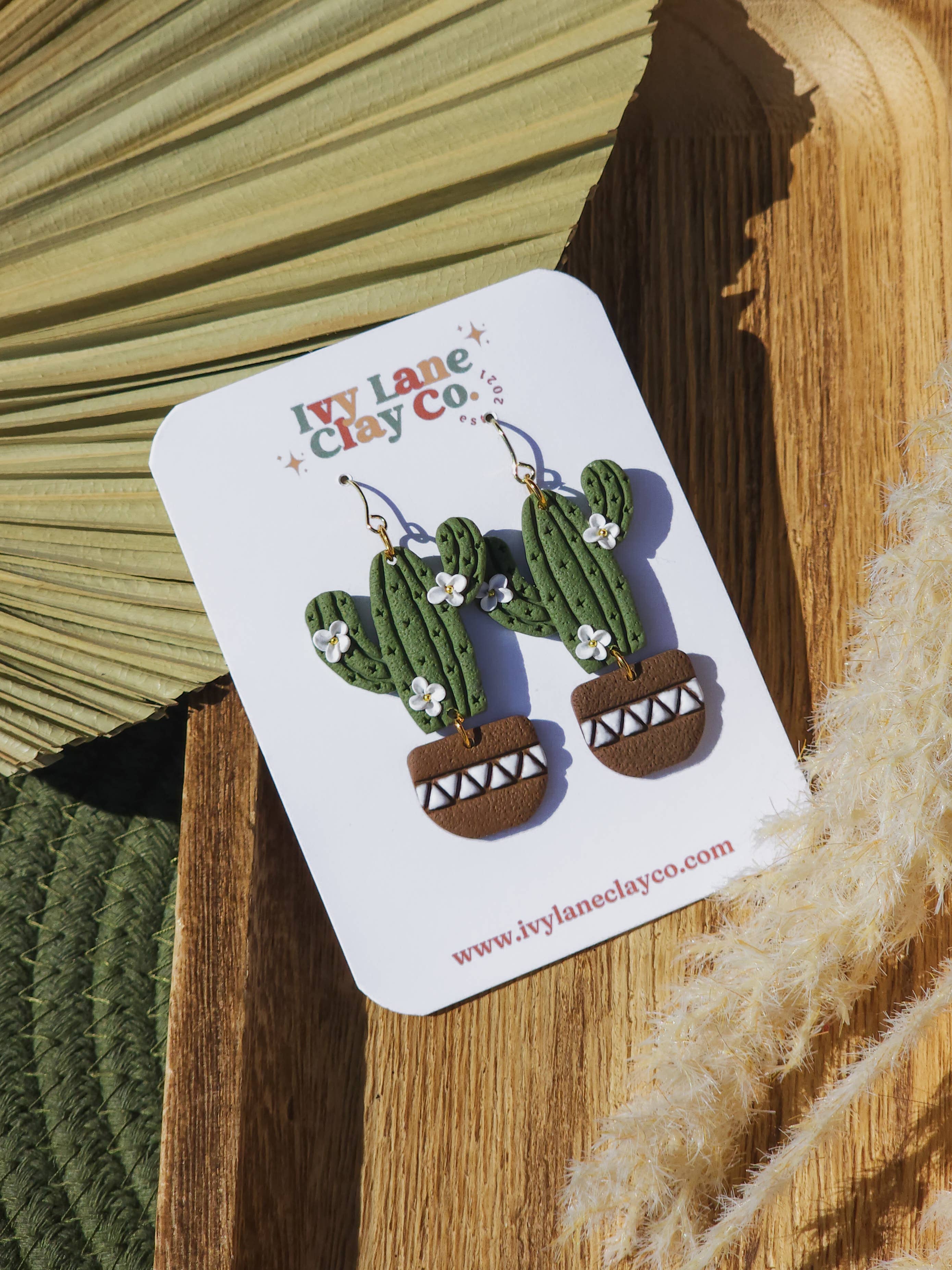 Ivy Lane Clay Co. - Vente Boucles d'oreilles pendantes - Plantes et pots | Cottagecore | Boucles d'oreilles en pâte polymère14