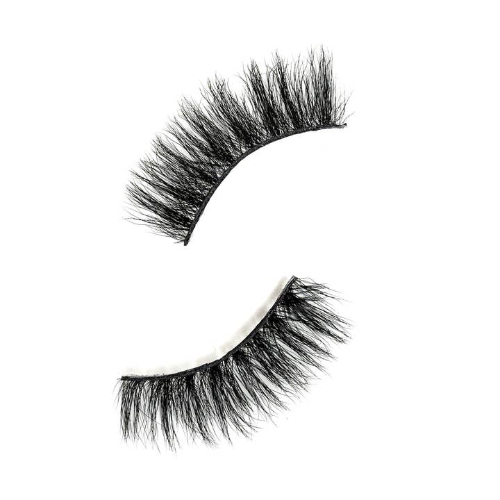 Alexia for wholesale by Prados Beauty