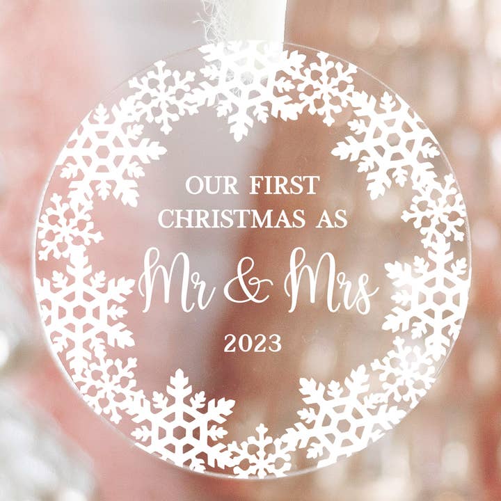 Wedding Ornament, First Christmas As Mr & Mrs, Clear Acrylic for wholesale by Momenti di Vita
