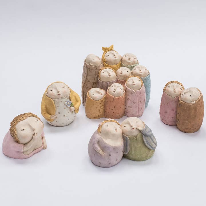 Bentley & Bo - Wholesale Decorative Figurine - Roly Poly Family - The Twins3