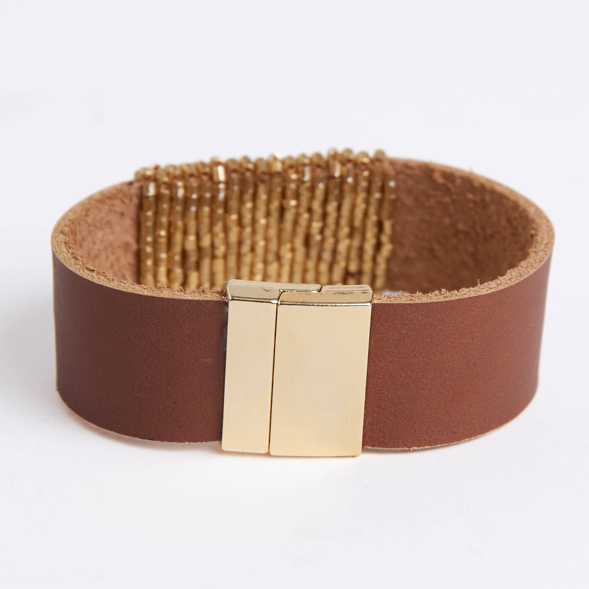 Howard's - Wholesale Beaded Bracelet - Magnetic Bracelet Avery Gold Beads and Genuine Leather3