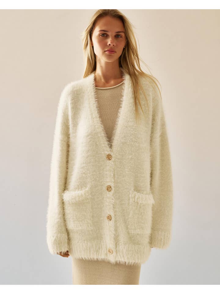 Nenya Fashion Limited – wholesale Cardigan – Women’s – Safira Fluffy Yarn Cardigan2