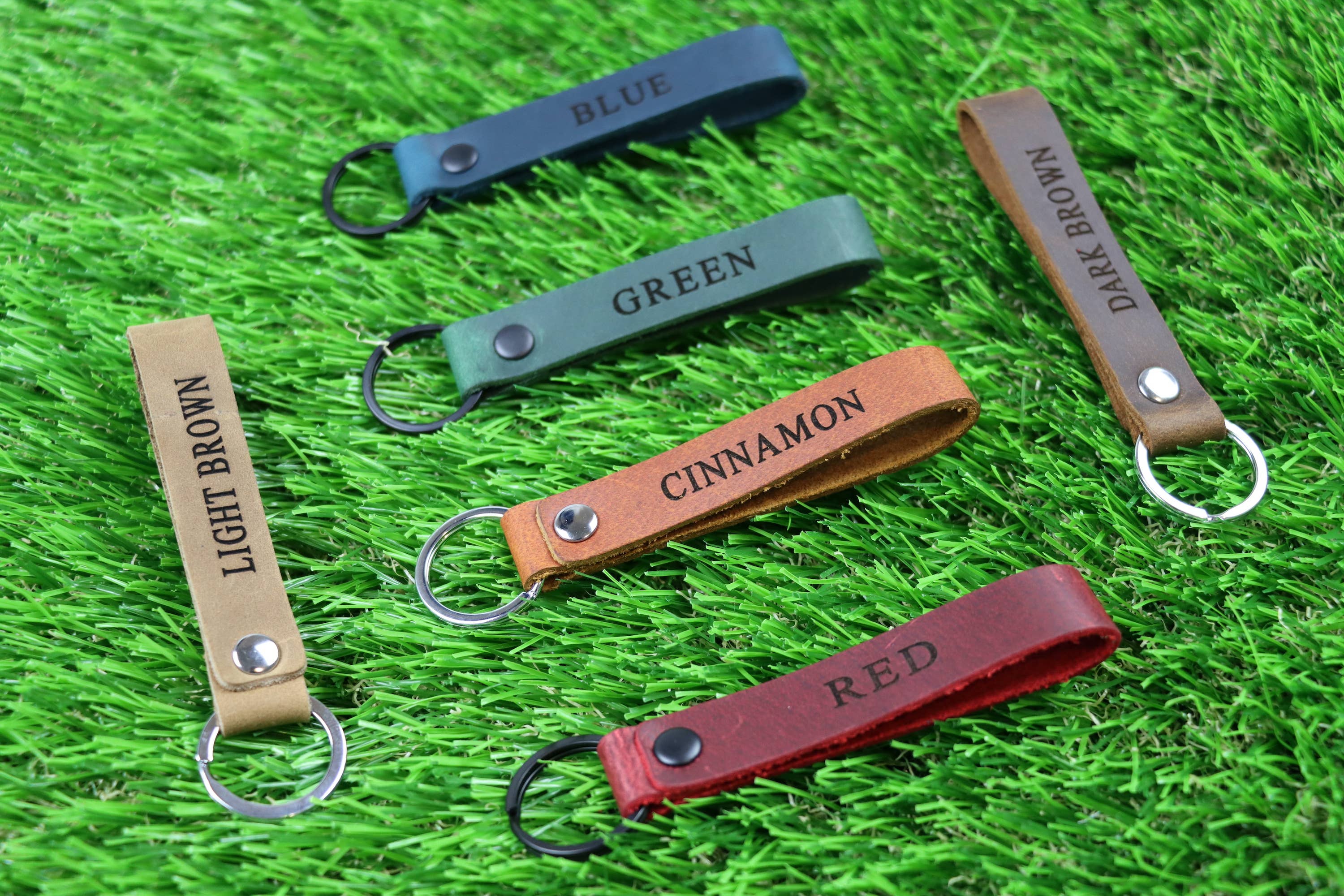 TAMEDUS – wholesale Keychain – Unisex – SLIM LEATHER KEYCHAIN1
