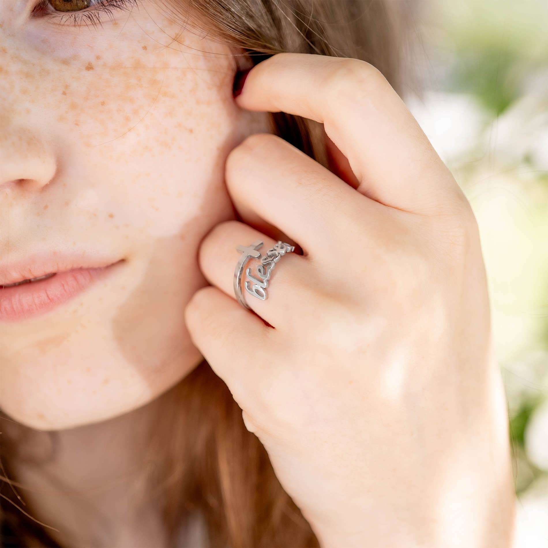 WJW - Wholesale Band/gestapelde ring - 18K Goud PVD Verstelbare "Blessed" Ring7