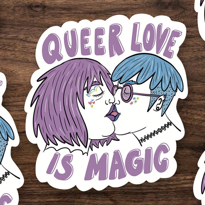 Chiaralascura - Wholesale Sticker - Queer love is magical - adesivo
