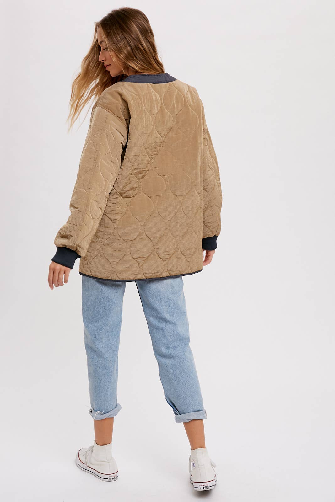 Bluivy - Wholesale Jacket - Women's - BUTTON UP QUILTED JACKET9