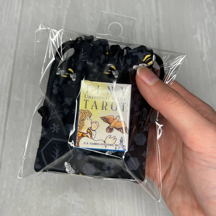 Threads of Tarot - Wholesale Tarot/Oracle Card - Tiny Universal-Waite Tarot Deck & Tiny Bee Bag Set0
