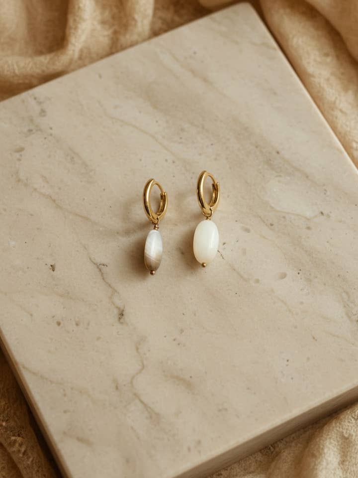 Noa Huggies for wholesale by June and Valentina