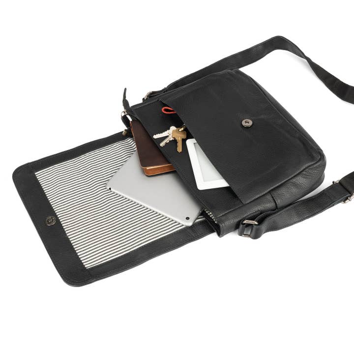 Greenwood Leather USA - Wholesale Messenger Bag - Women's - Smart Messenger Mini Steven 11" Black3