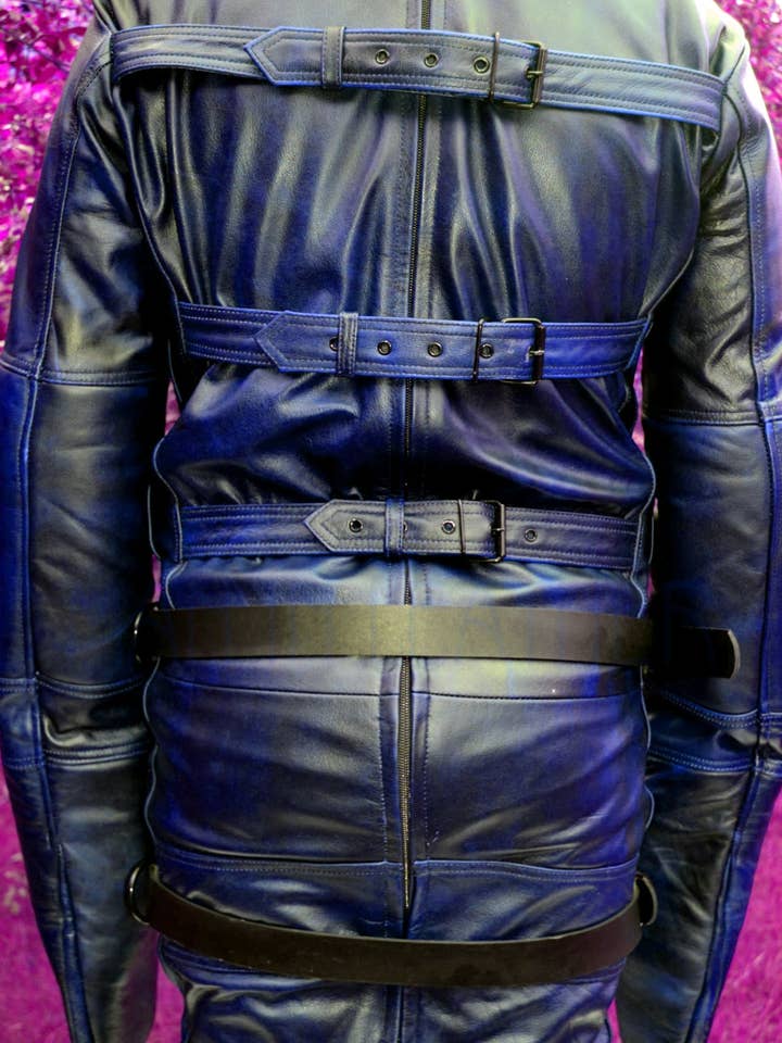 Meninleather - Wholesale Sleepsack - Baby - Bondage Bag Real Cow Leather Sleep Sack Restricted Premium Leather SleepSack2