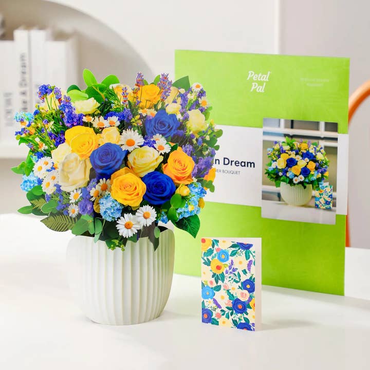 PetalPal - Wholesale Everyday Greeting Card - Cerulean Dream Pop-Up Bouquet
