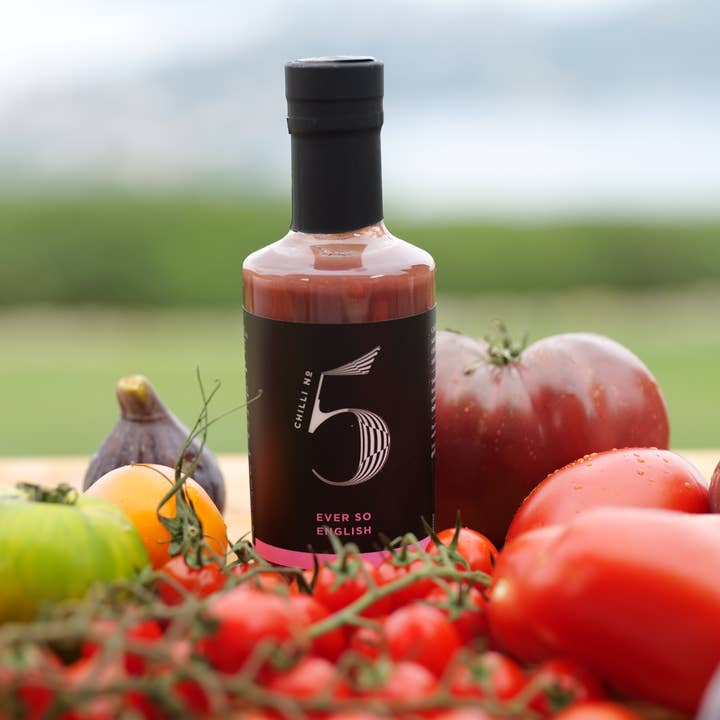 Chilli No. 5 - Wholesale Hot Sauce - Ever So English - Horseradish Hot Sauce - 200ml Bottle3
