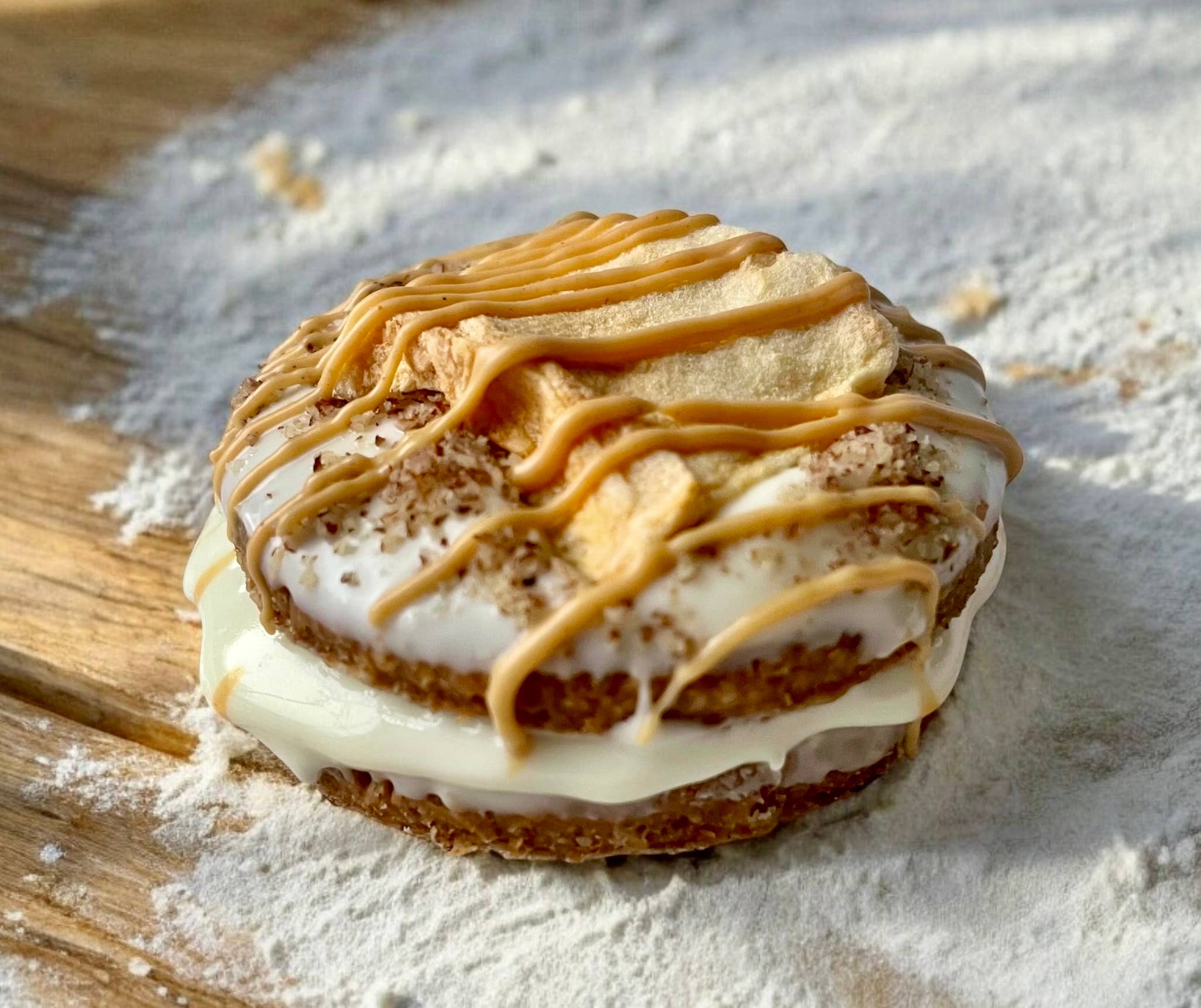 YumYum4DOGS - Wholesale Pet Treats - Dog - Granny’s Apple crisps dog treats2