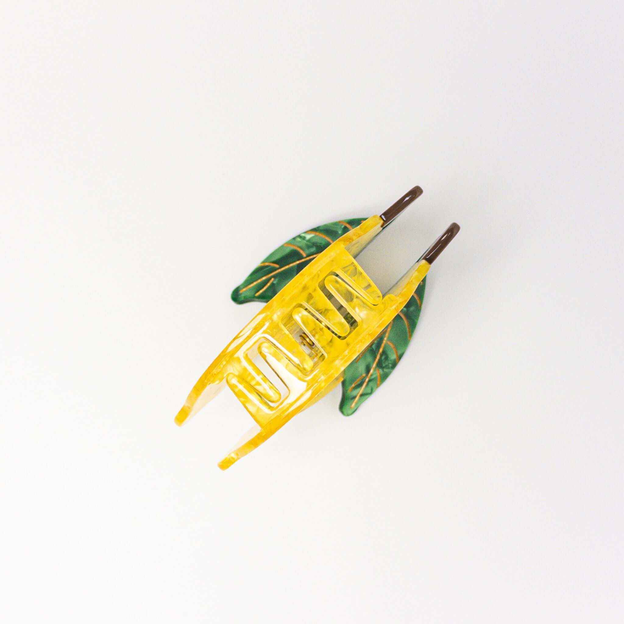 B. LUVV & CO. - Wholesale Hair Clip - Women's - Lemon Claw Clip3