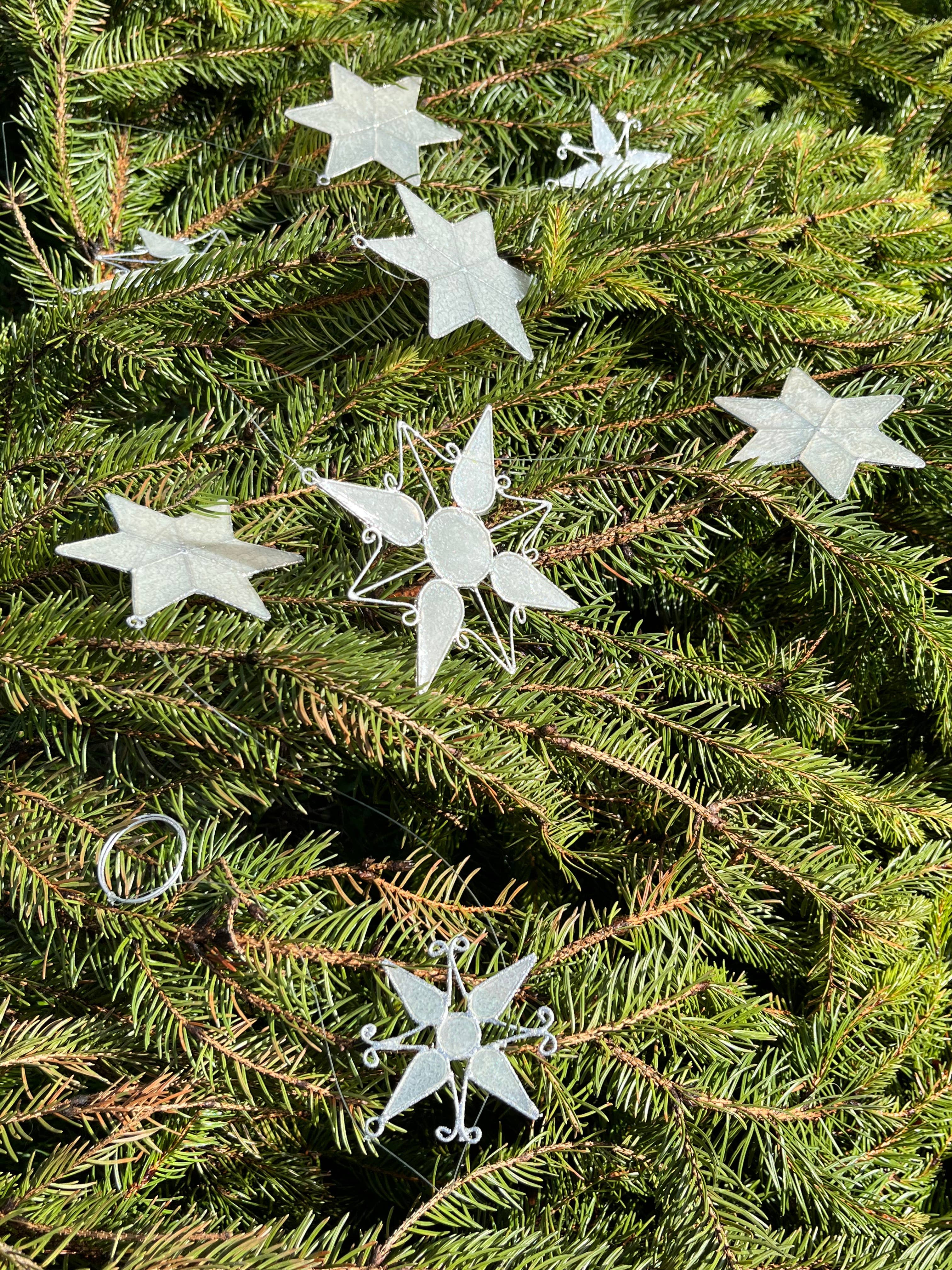 Muno - Wholesale Bunting/Garland - White Christmas Garland with Snow Flakes  & Stars1