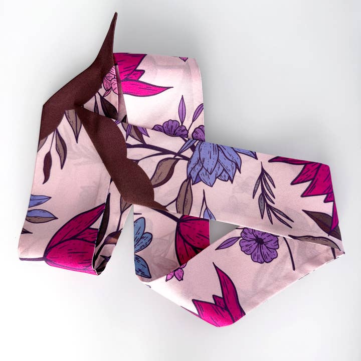 LENÇO DE SEDA FINO | Flores Vibrantes por atacado de BOUCHETTE & CO. LLC