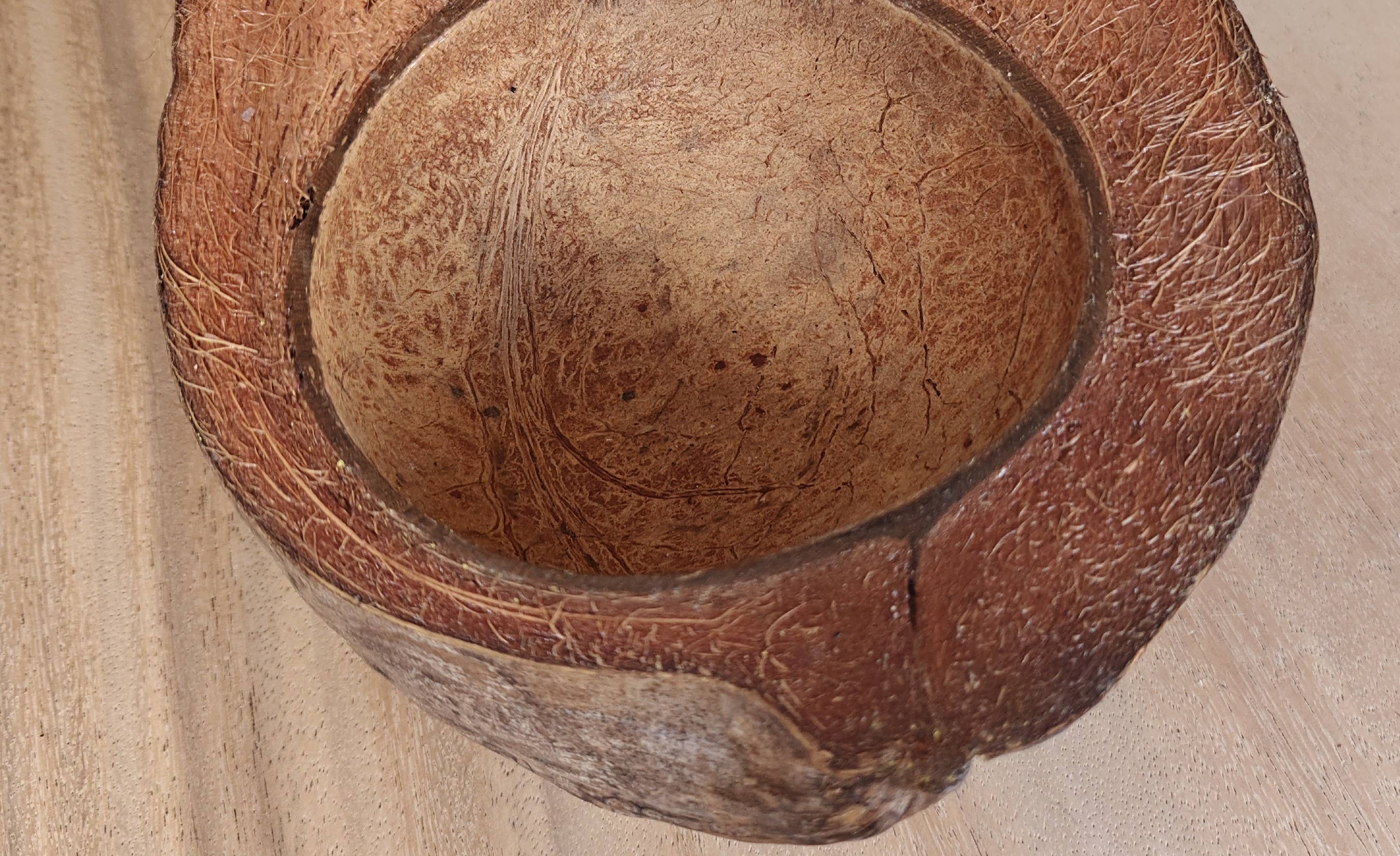 Product Import Holland - Wholesale Decorative plate/dish/bowl - Natural coconut bowl - coco half - Ibiza - bohemian2