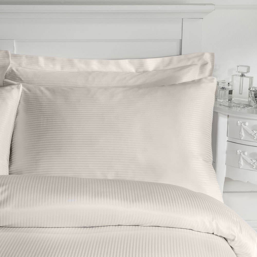 Linens Limited - Wholesale Bedding Set - Satin Stripe 300 Thread Count  Duvet Cover Set1
