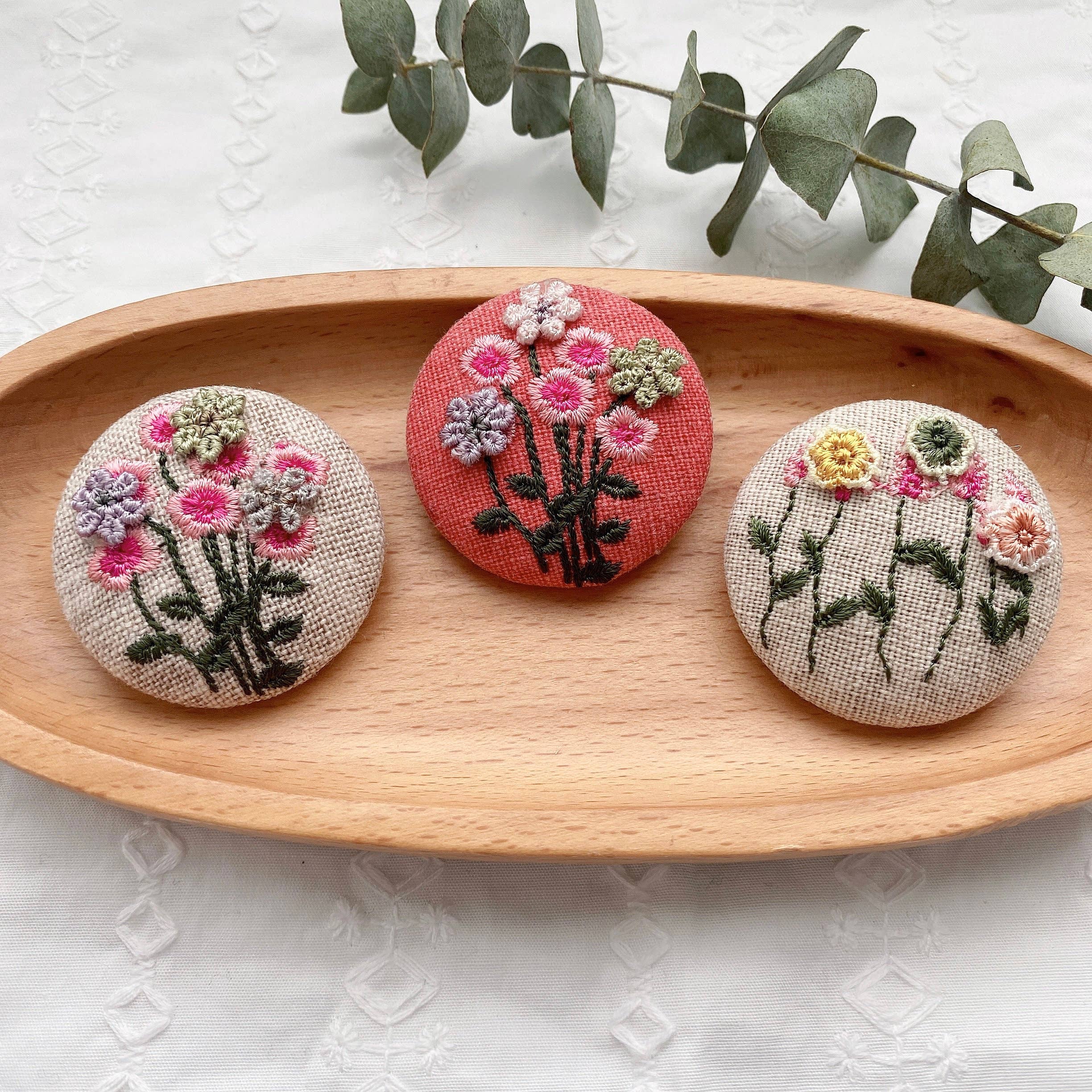 Giggle with Love – wholesale Brooch – Floral Embroidery Brooch Pin| Handmade Girl Embroidered Pin |Party Coat Jacket Brooch Pin| Small Floral Scarf Pin|3d Flower Brooch Pins7