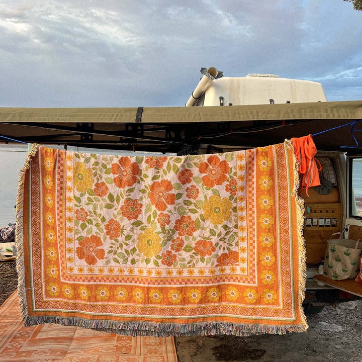 Salty Aura - Wholesale Area rug - The Golden Rug3