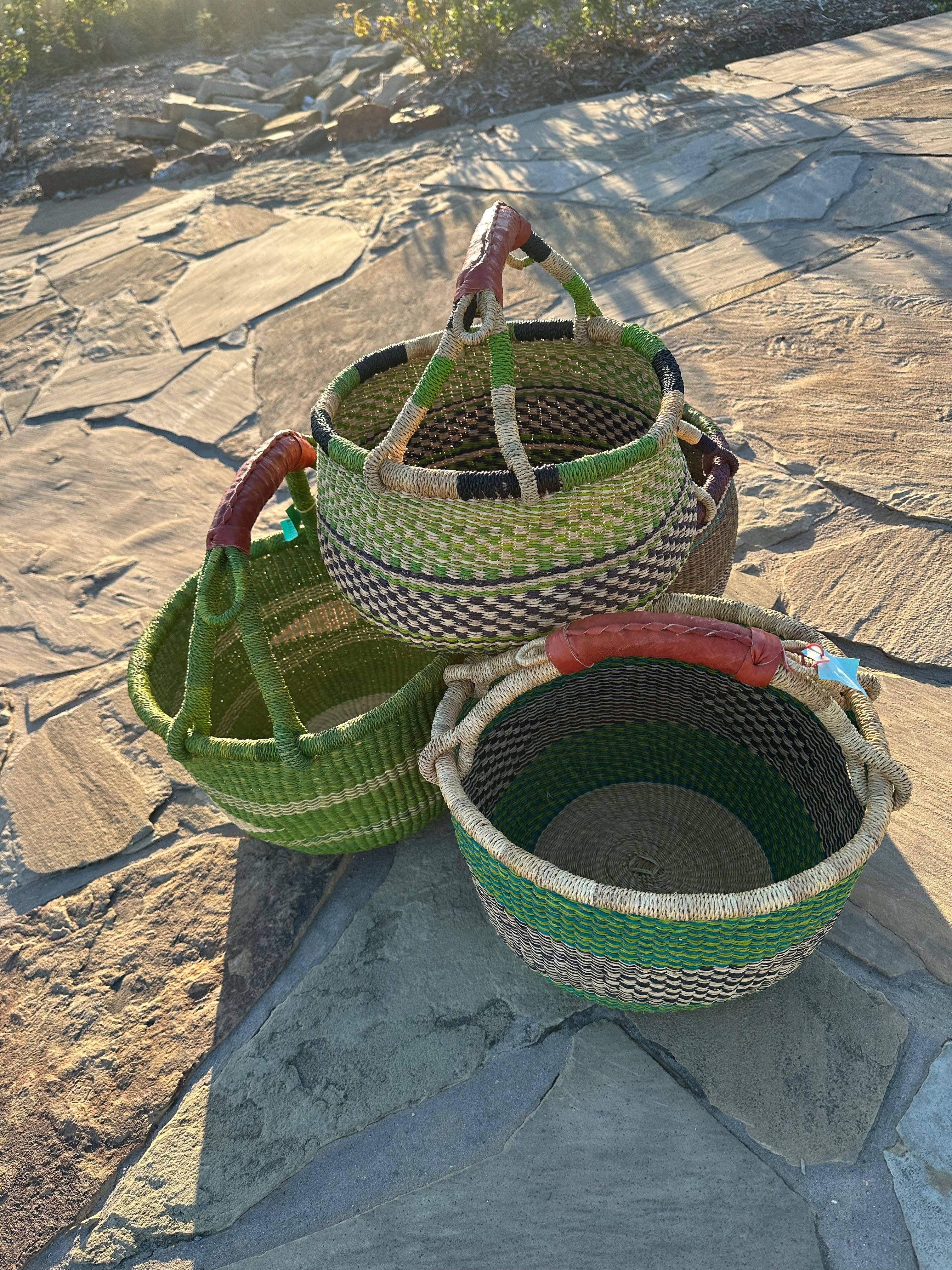 The African Home Goods - Wholesale Basket - Round Bolga Market Basket w/ Leather Wrapped Handle - Green Assorted 1 EA2