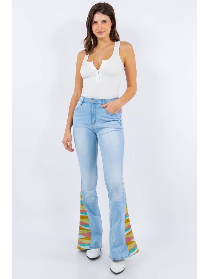 WISTERIA LANE - Vendita all'ingrosso Jeans - Donna - JEANS A ZAMPA CON RICAMO ALBA - 2345