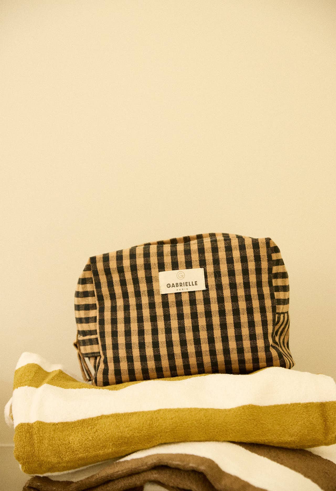 Gabrielle Paris - Wholesale Toiletry Bag - Women's - Vichy Café cotton toiletry bag