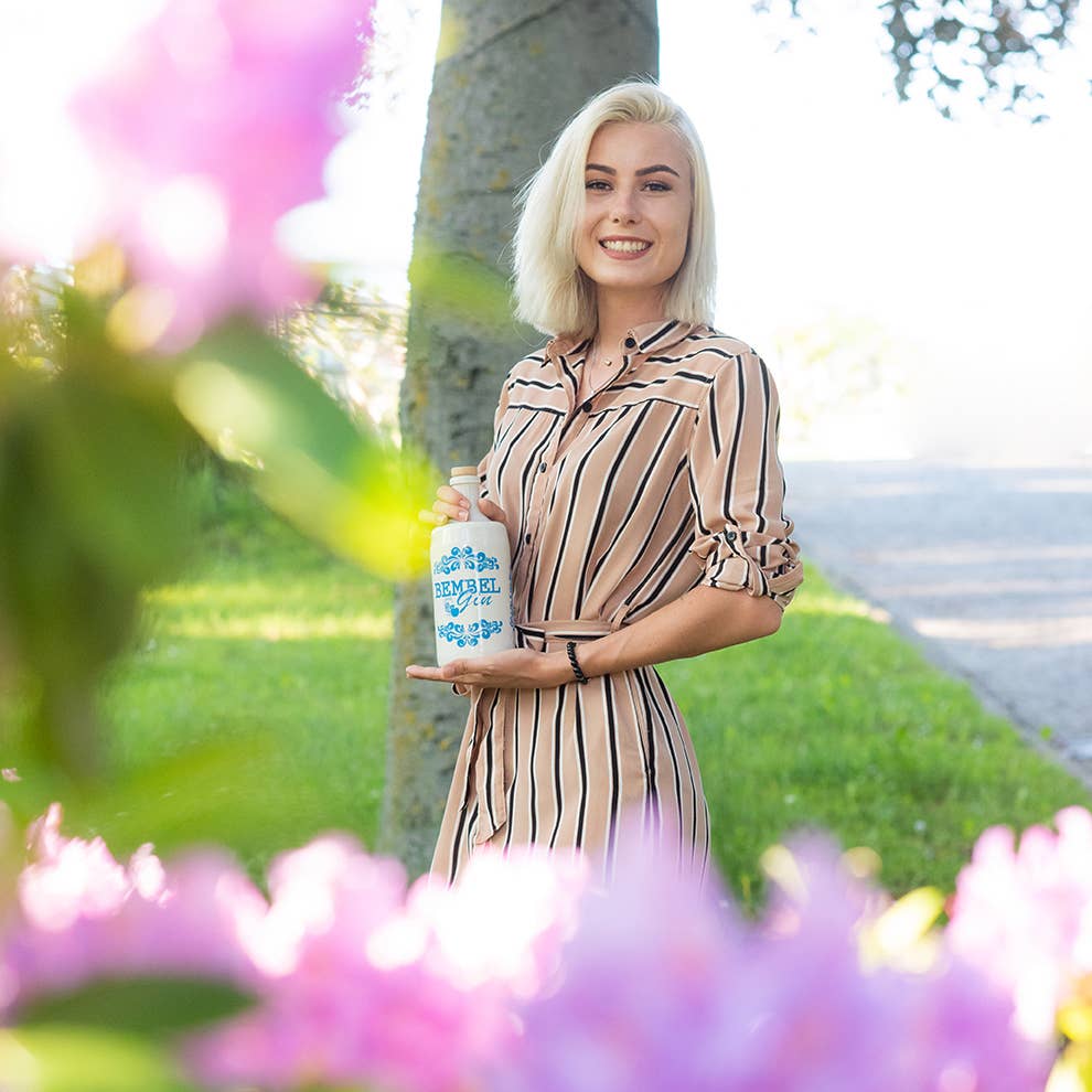 Bembel Gin, Private Gin, Hessisch Whisky, Superhero Spirits - Venta al por mayor Ginebra - Bembel Gin 700 ml 43% vol - ginebra de manzana de Hesse1