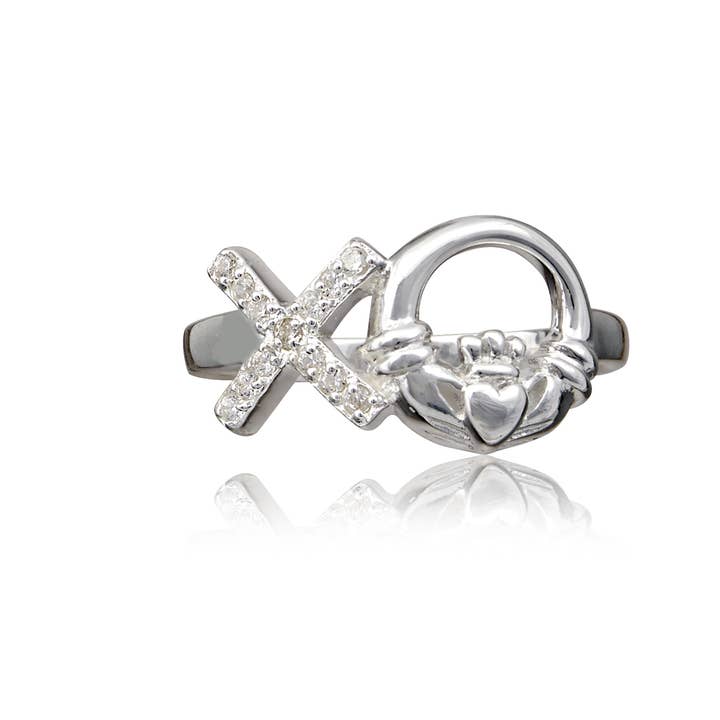 Abraços e Beijinhos Claddagh Anel por atacado de The Irish Jewelry Company