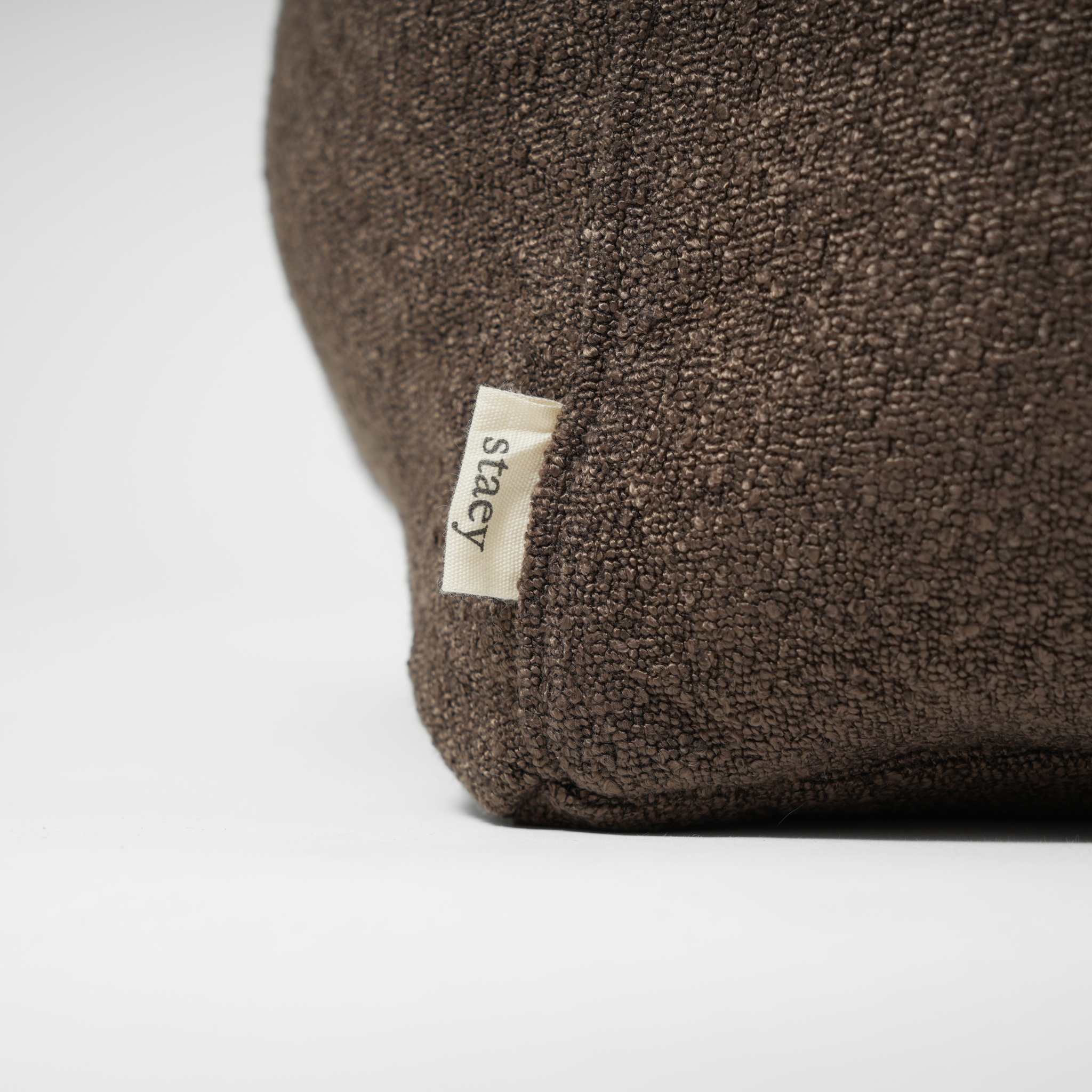 Staey – wholesale Pet bed – Dog – Vera Dog Bed | Chestnut Bouclé9