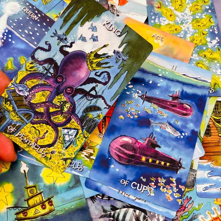 Vermilion Collection - Wholesale Tarot Cards - Deep Water Tarot12