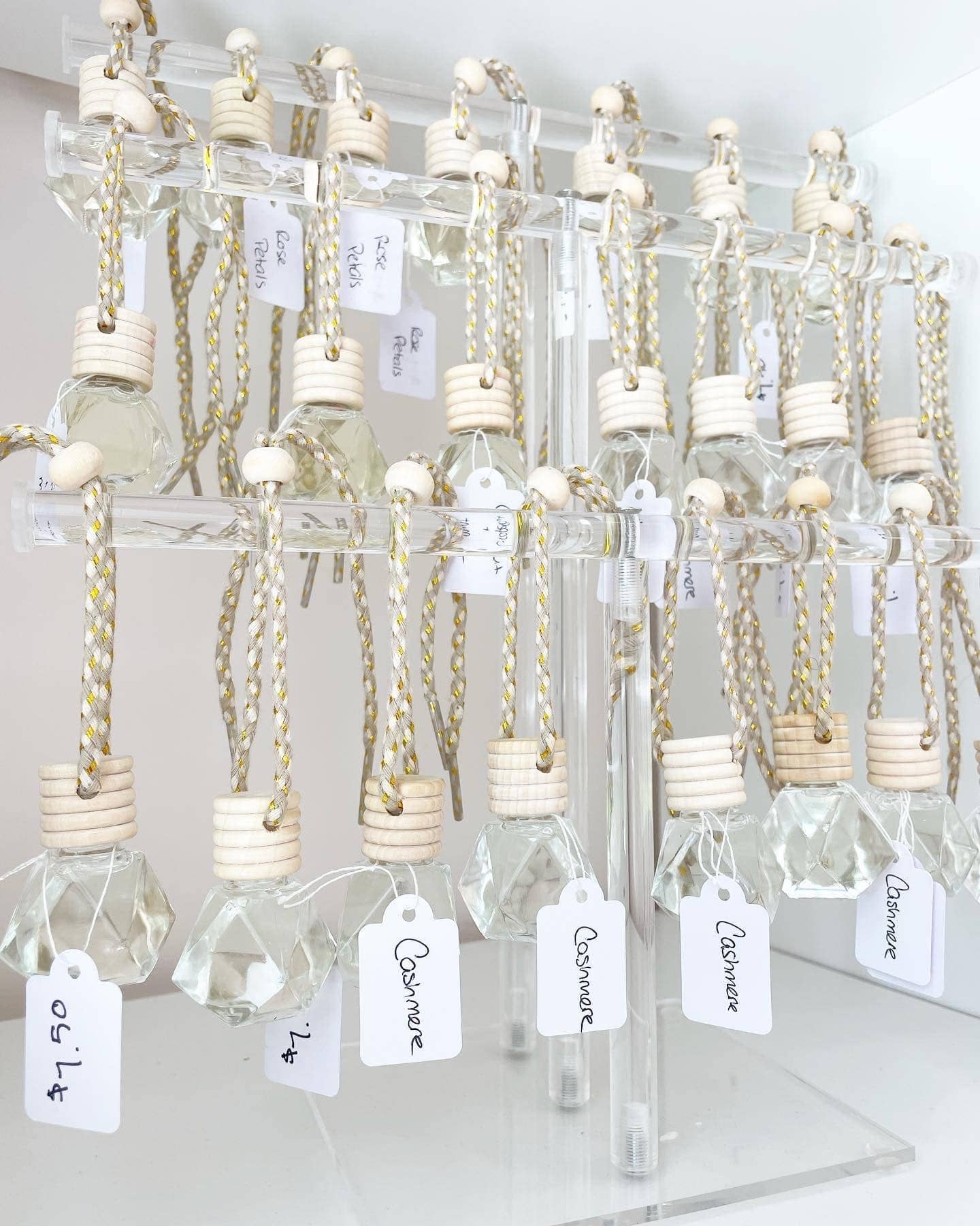 Prenti - Luxury, Non-Toxic Home Fragrance - Wholesale Car Freshener - Unisex - Diamond Shape Hanging Car Diffuser - Variety of Scents3