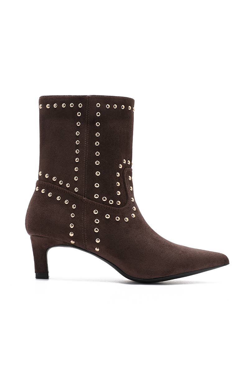 Joia Paris - Wholesale Booties - Women's - Western ankle boots with low heels, studded decoration GZ-30814