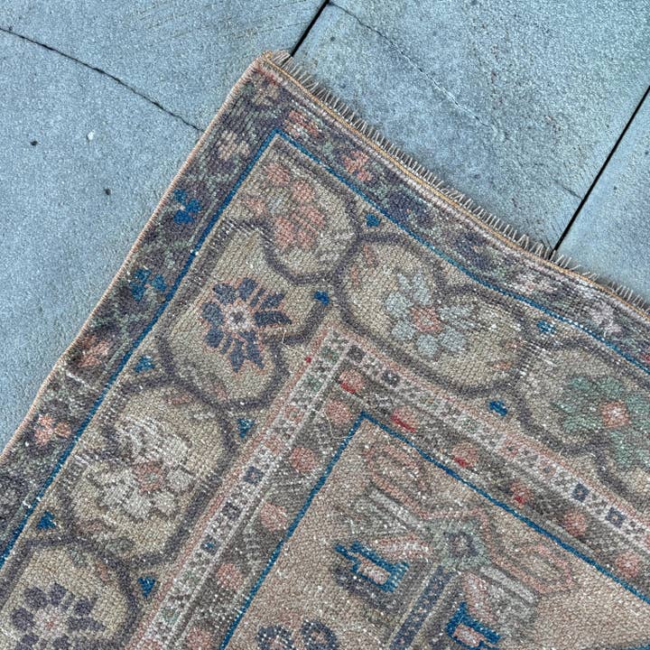 The Loom Wholesale - Wholesale Area Rug - Vintage Turkish Anatolian Area Rug 4x7 ft8